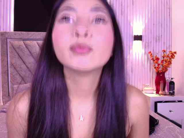 Bella-martini webcam