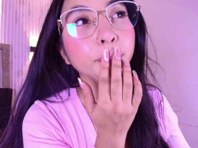 Bella-martini webcam