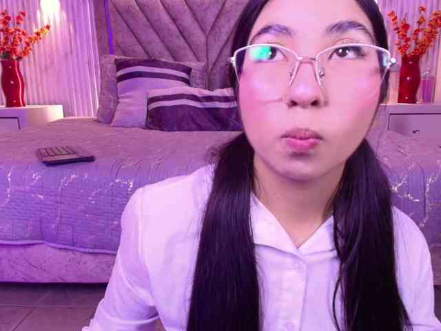 Bella-martini webcam