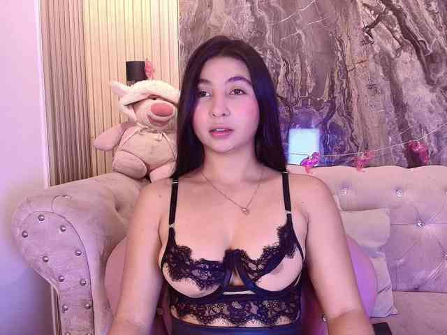 Bella-martini webcam