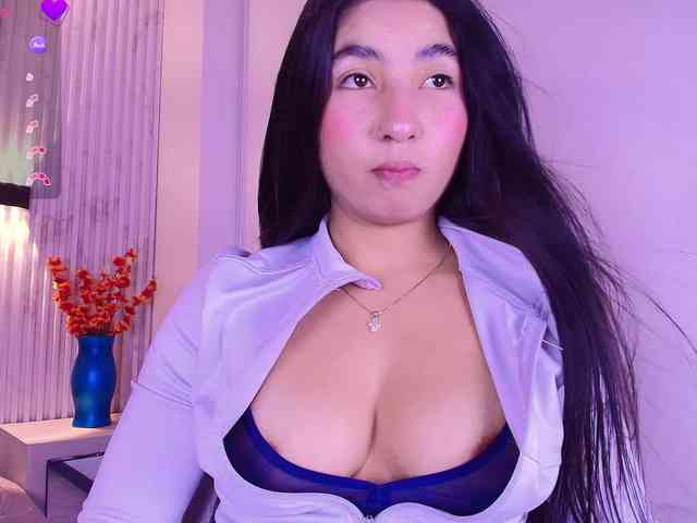 Bella-martini webcam