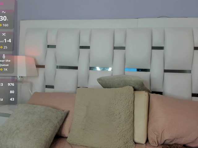 MiaVelvet live cam on BongaCams