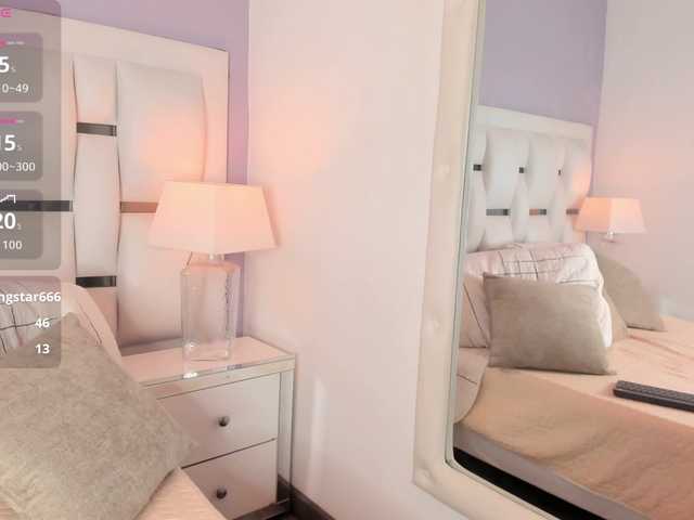 MiaVelvet live cam on BongaCams