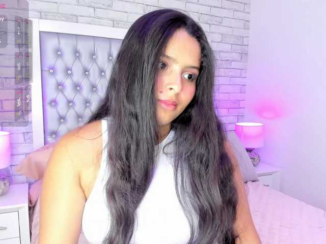 LizzBlair live cam on BongaCams