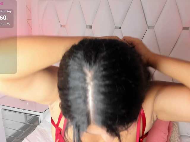 LizzBlair live cam on BongaCams