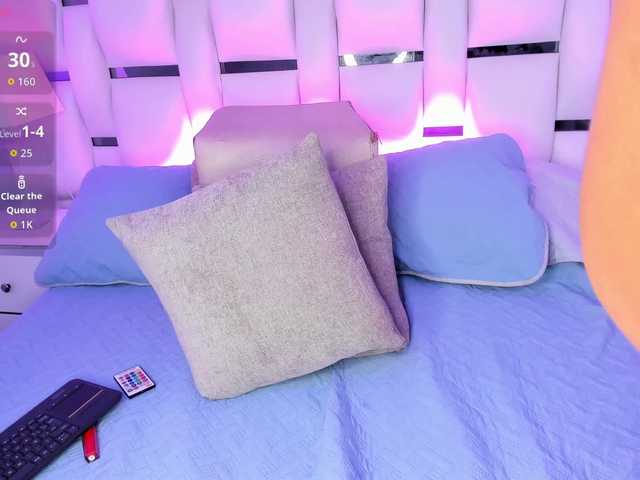LizzBlair live cam on BongaCams