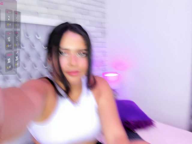 LizzBlair live cam on BongaCams