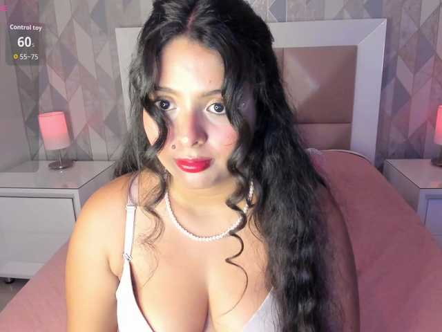 LizzBlair live cam on BongaCams