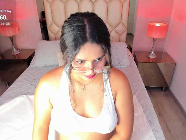 LizzBlair live cam on BongaCams