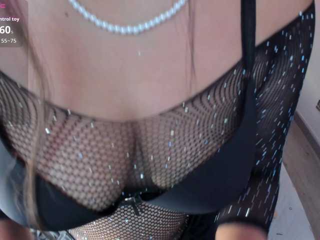 LizzBlair live cam on BongaCams