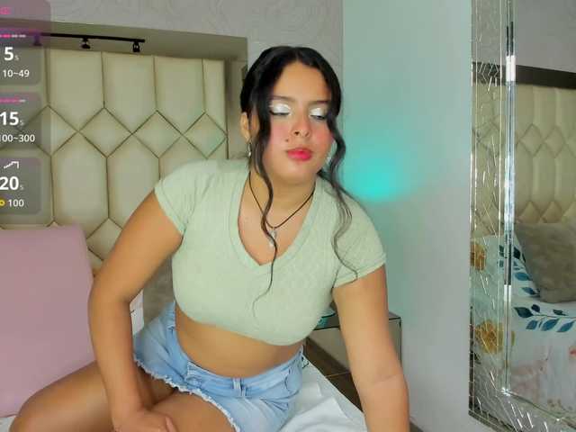 LizzBlair live cam on BongaCams