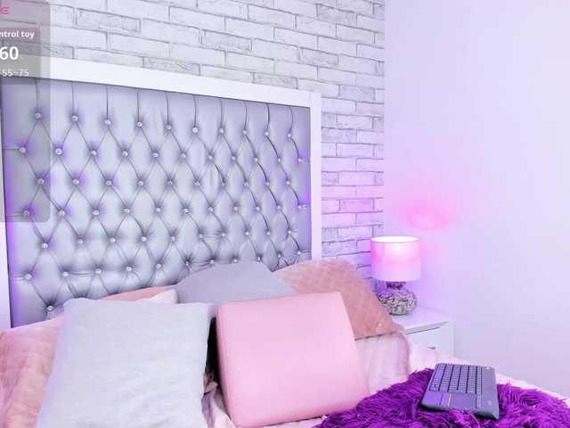 LizzBlair live cam on BongaCams