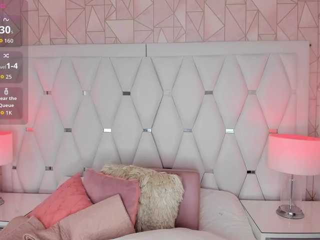 LizzBlair live cam on BongaCams