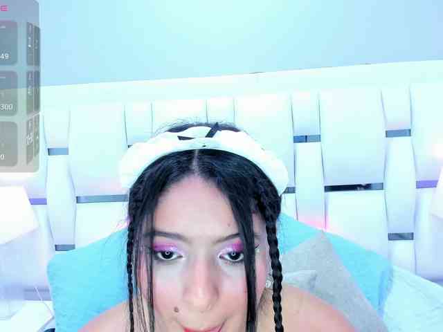 LizzBlair webcam