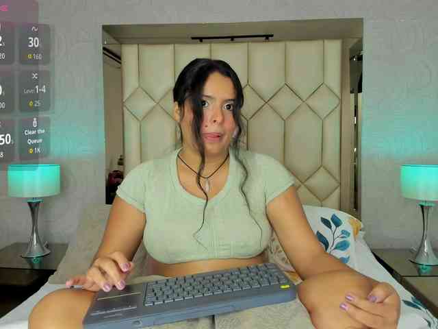 LizzBlair webcam