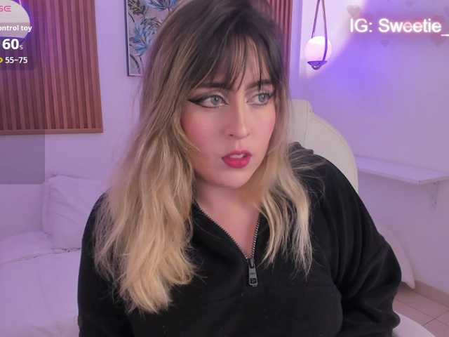 JennyDreamm live cam on BongaCams