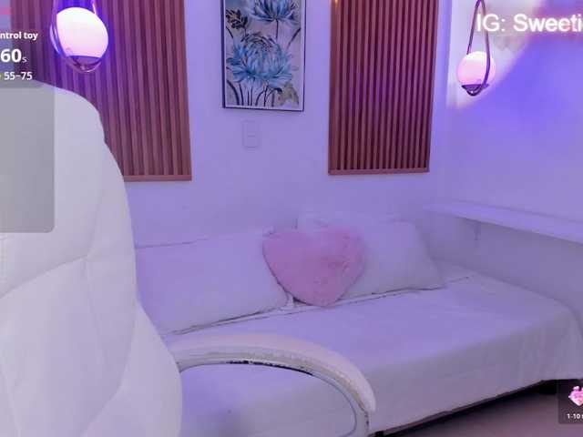 JennyDreamm live cam on BongaCams
