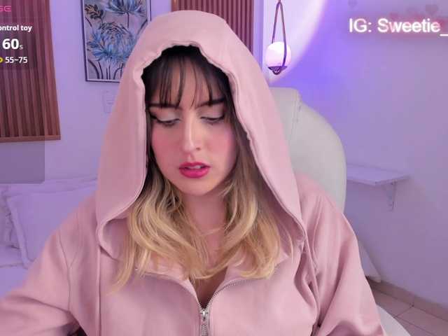 JennyDreamm live cam on BongaCams