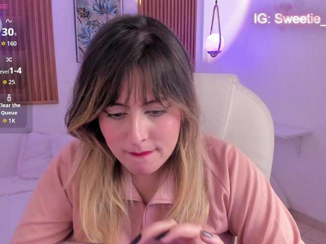 JennyDreamm live cam on BongaCams