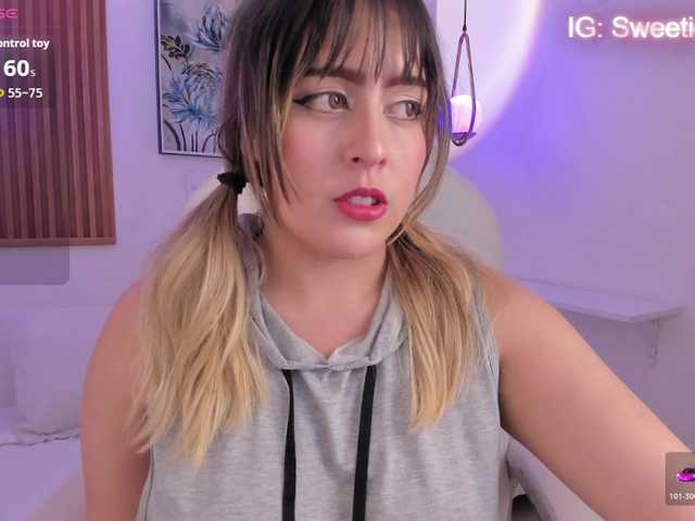 JennyDreamm live cam on BongaCams
