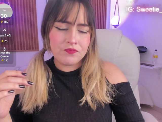 JennyDreamm live cam on BongaCams