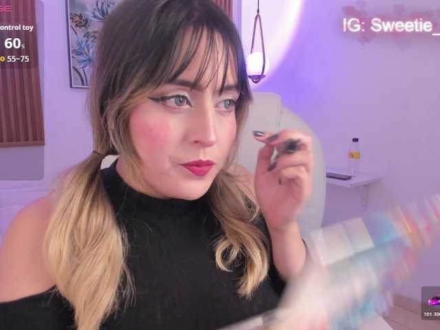 JennyDreamm live webcam show