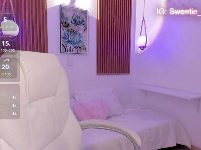 JennyDreamm live cam on BongaCams