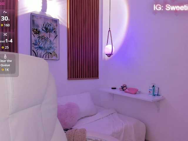 JennyDreamm live cam on BongaCams