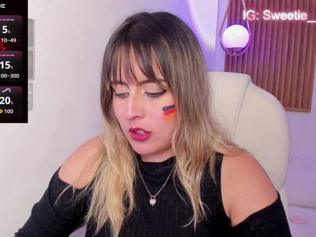 JennyDreamm live cam on BongaCams