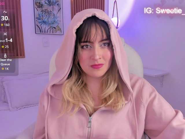 JennyDreamm live cam on BongaCams