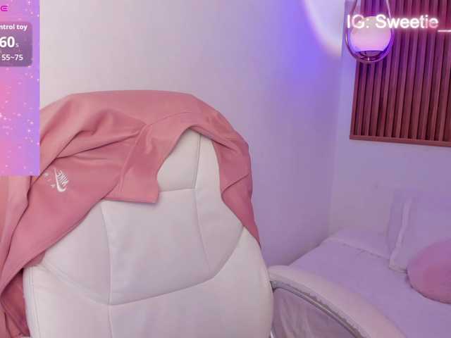 JennyDreamm live cam on BongaCams