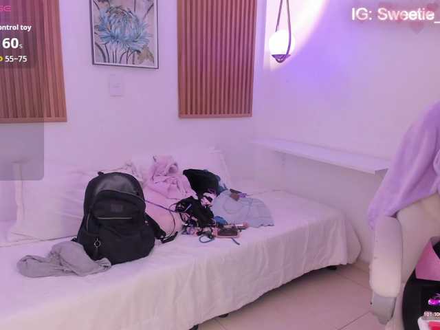 JennyDreamm live cam on BongaCams