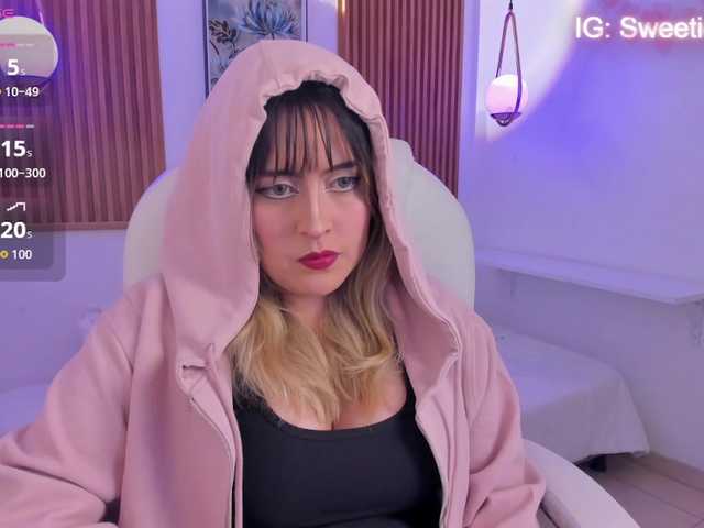 JennyDreamm live cam on BongaCams