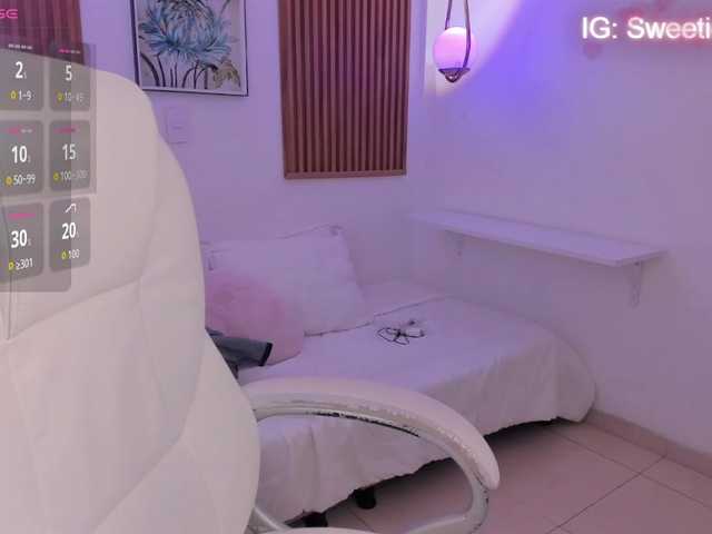 JennyDreamm live cam on BongaCams