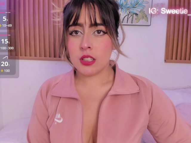 JennyDreamm live cam on BongaCams