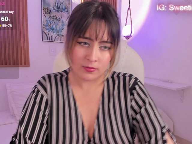 JennyDreamm live cam on BongaCams