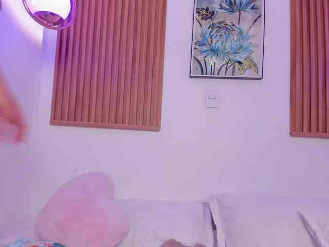 JennyDreamm webcam