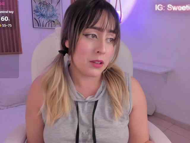 JennyDreamm webcam