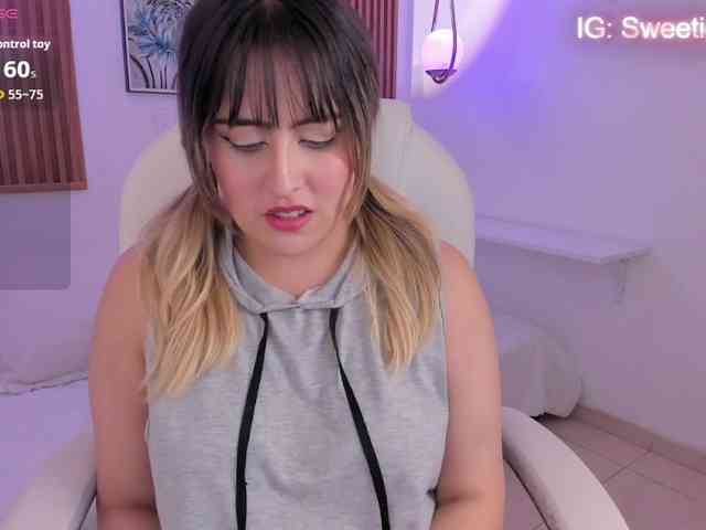 JennyDreamm webcam