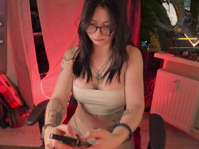 Melante live cam on BongaCams