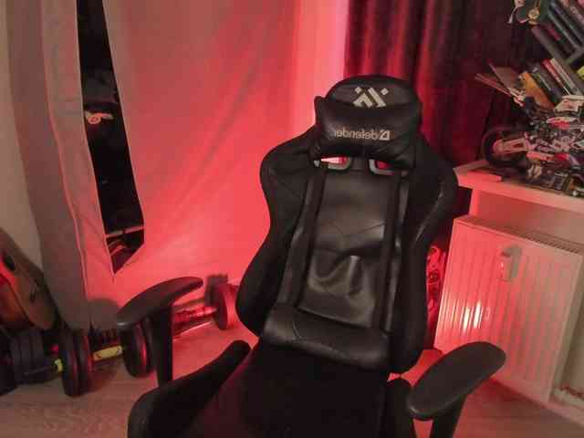 Melante Sex Cam Show
