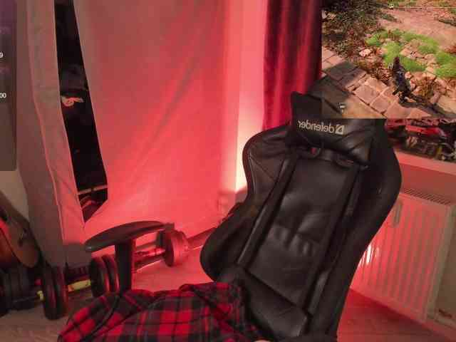 Melante Sex Cam Show