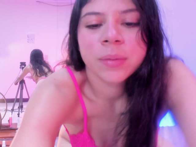 Morgan-Glow live cam on BongaCams
