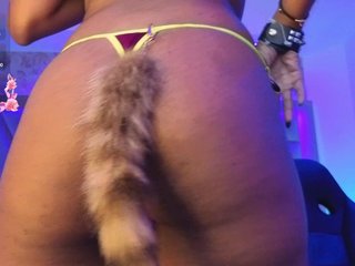 ElarisBlake's Live Webcam