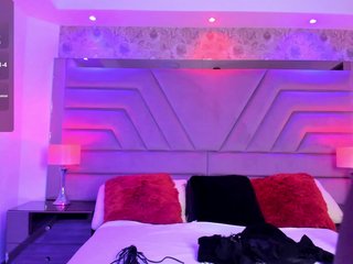 ElarisBlake Porn Show