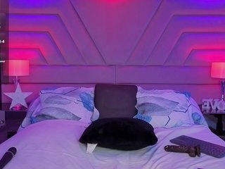 ElarisBlake Porn Show