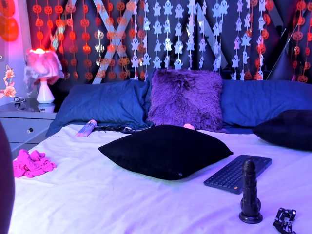 ElarisBlake live cam on BongaCams