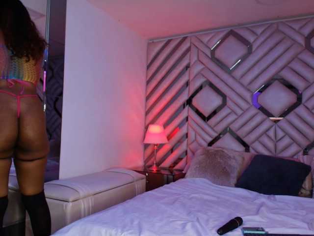 ElarisBlake live cam preview
