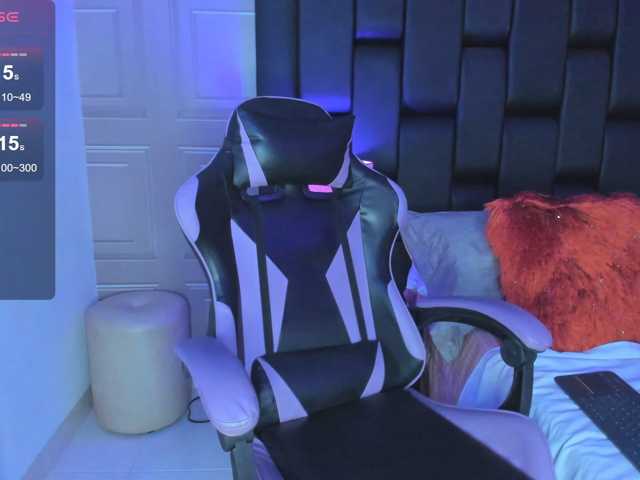 ElarisBlake live cam on BongaCams