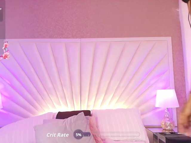 ElarisBlake live cam on BongaCams